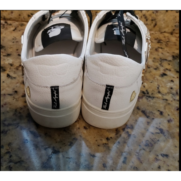 Karl Lagerfeld White Leather Sneakers with Cate Pins Size 7.5/EU 38.5 - Picture 3 of 7